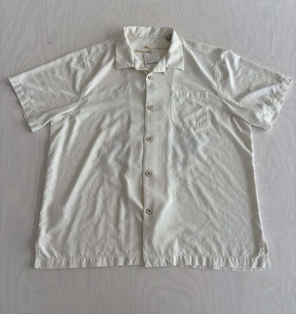 Tommy Bahama Christmas Short Sleeve Button Up Shirt Size XL White Silk